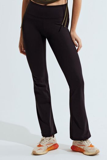 Image produit Legging femme évasé en tissu recyclé Tridri®