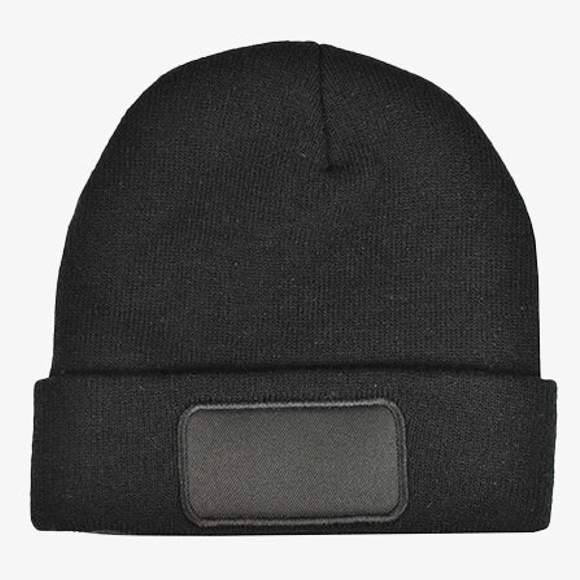 Knitted Hat With Patch L-merch