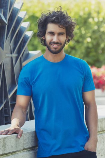 Image produit Mens Fitted T-Shirt